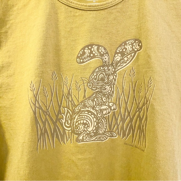 2000s Northern Reflections Rabbit Green T-shirt, size XS - Picture 10 of 11